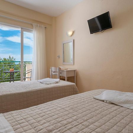 Julia Hotel ฟูร์กา ภายนอก รูปภาพ
