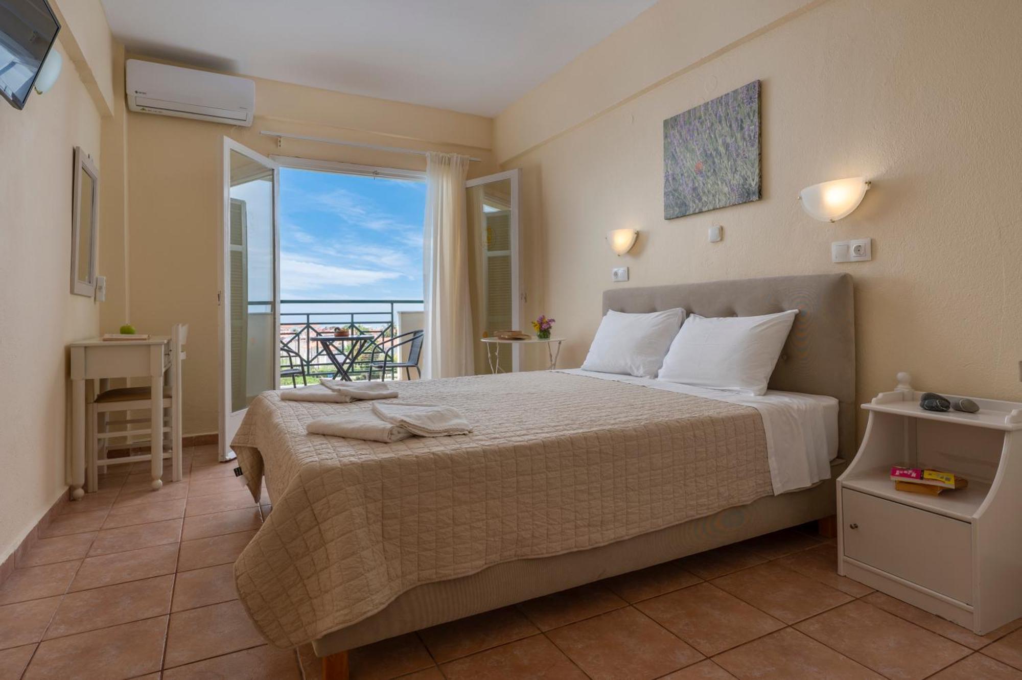 Julia Hotel ฟูร์กา ภายนอก รูปภาพ
