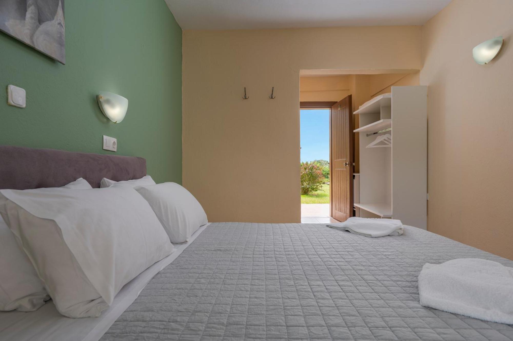 Julia Hotel ฟูร์กา ภายนอก รูปภาพ